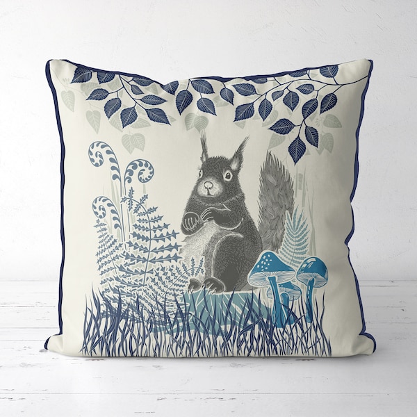 Tierkissen - Country Lane Eichhörnchen2- Eichhörnchen Kissenhülle Eichhörnchen Liebhaber Geschenk Kinderzimmer Deko Wald Kinderzimmer Deko UK Shop Verkäufer