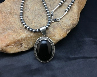 Vintage Handmade Navajo Style Native American Sterling Silver Black Onyx Pendant
