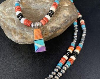 Collar con colgante Navajo multicolor de turquesa y ónix con incrustaciones / Plata de ley / 13798