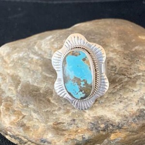 Anillo de turquesa Kingman azul navajo del suroeste / Plata de ley / Talla 6 / 13784
