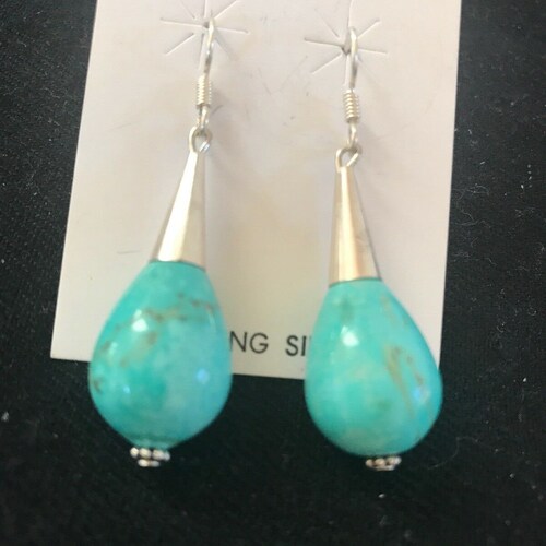Navajo Sterling shops Silver Turquoise Bead Dangle Drop Earrings
