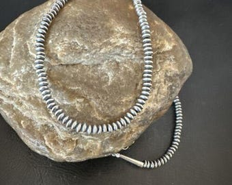 ナバホパールネックレス（レッドアップルコーラル、スパイニー