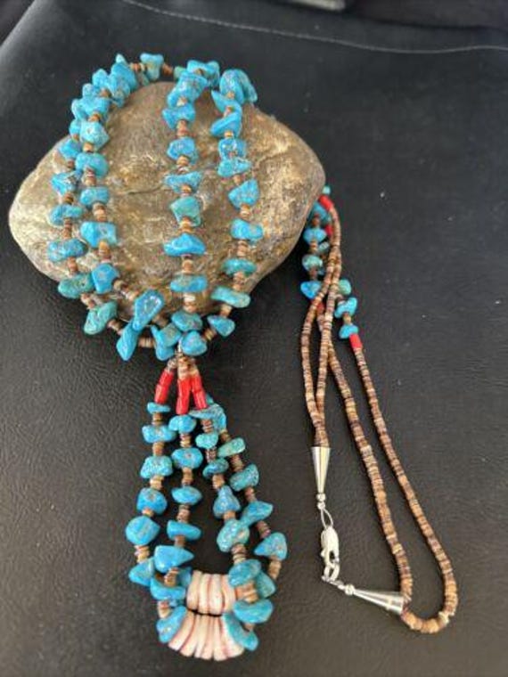 Native American Authentic Vintage Santo Domingo Graduating Turquoise Jacla Necklace Native American Authentic Vintage Santo Domingo Graduating Turquoise Jacla Necklace