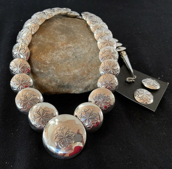Buy Navajo Graduated Sterling Silver Pillow Stamped Bead Necklace