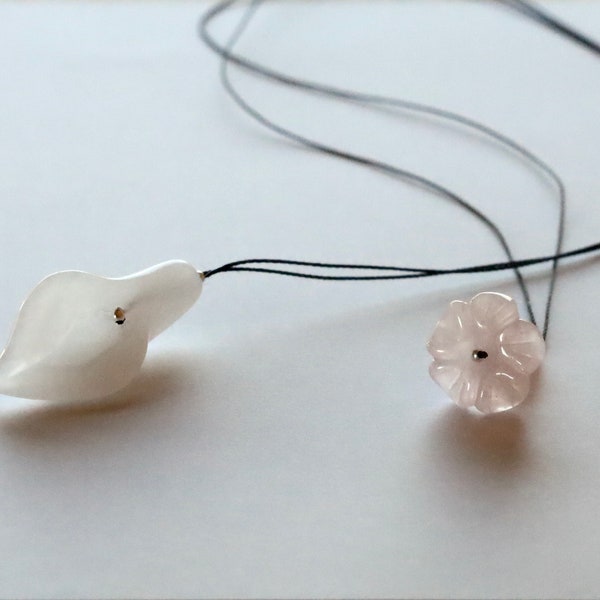 Collier de pierres précieuses Gua Sha, Mini Gua Sha de voyage, Quartz rose, Jade blanc, Débarrassez-vous naturellement des rides du lion, Acupuncture, Massage d'acupression