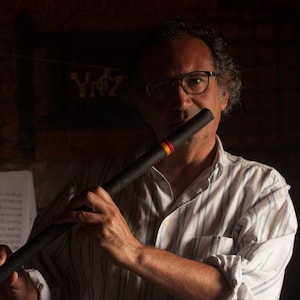 "Shakuhachi" transverse ceramic flute (bucchero) with D pentatonic scale