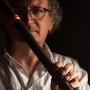 &quot;Irish&quot; transverse flute in bucchero ceramic
