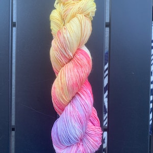 Sunrise | Hand dyed yarn | Yellow, gold, pink, lavender yarn