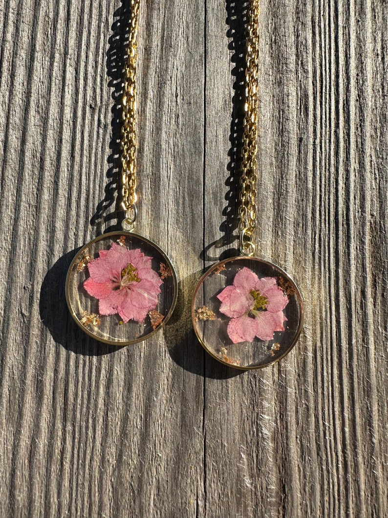 Dried Flower Resin Necklace Gift Necklace Etsy