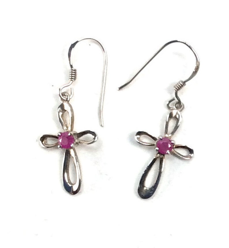 Sterling silver looped cross earrings with a central ruby stone ~ Vintage Dangle earrings ~ Stamped 925