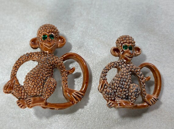 Vintage Gerry's Monkey Brooches, Two  Matching Br… - image 9