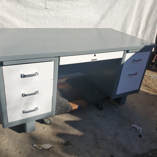 Vintage Steel Refurbished Tanker Desk in Grey and White