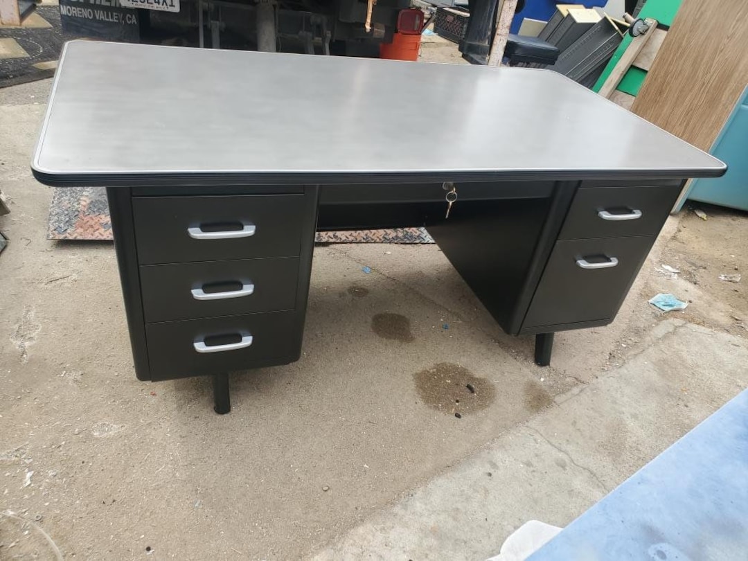 Allsteel clearance tanker desk