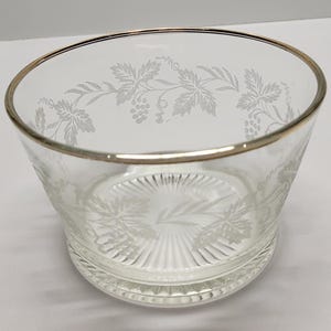 Vintage Bartlett Collins Glass Ice Serving Bowl Grape Vine and Leaf with Gold Rim