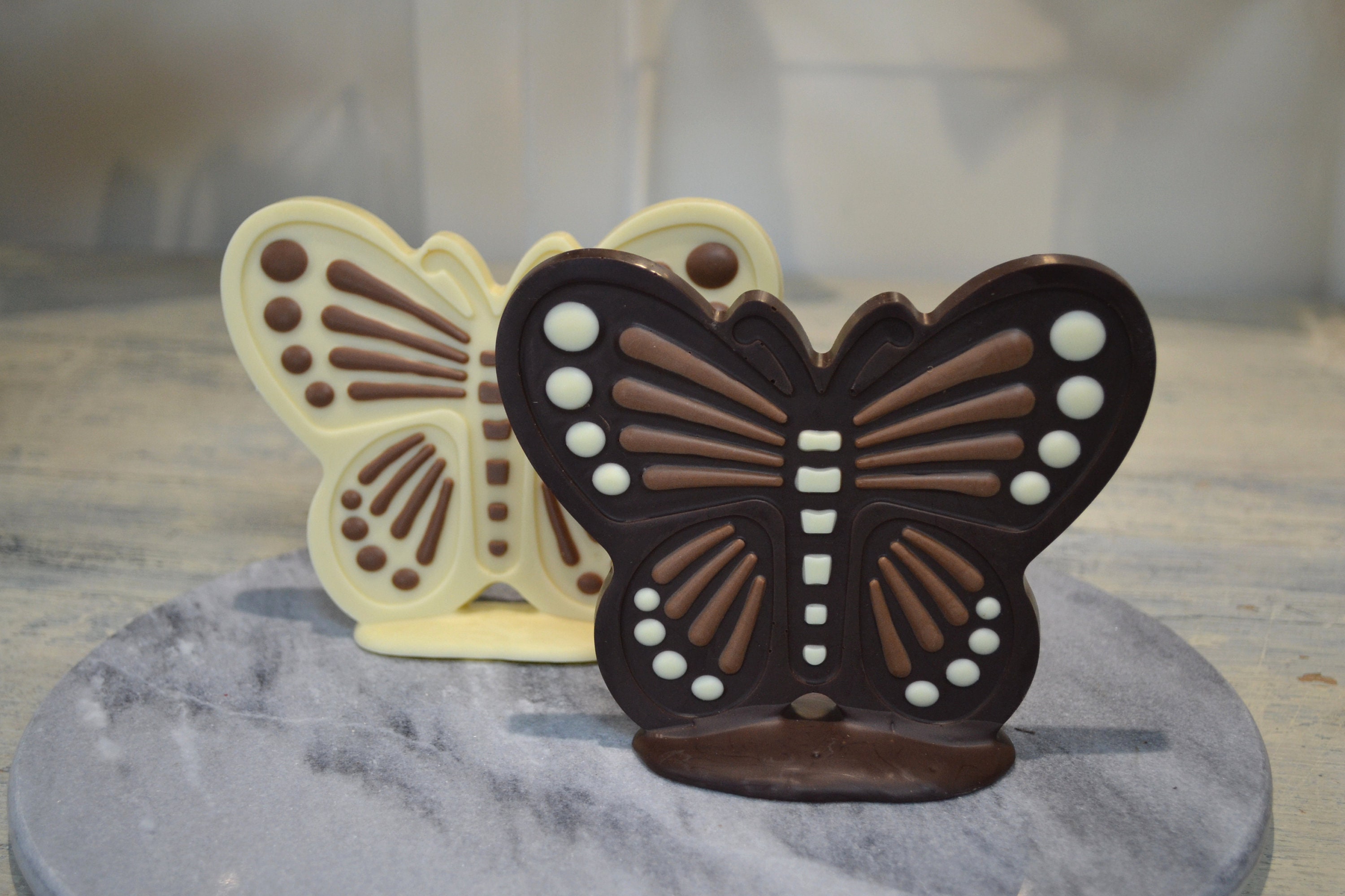 Butterfly Chocolate Lollipops/pretty Butterfly Gift/painted  Butterfly/edible Butterflies/girl  Birthday/insect/women/female/woman/daughter 