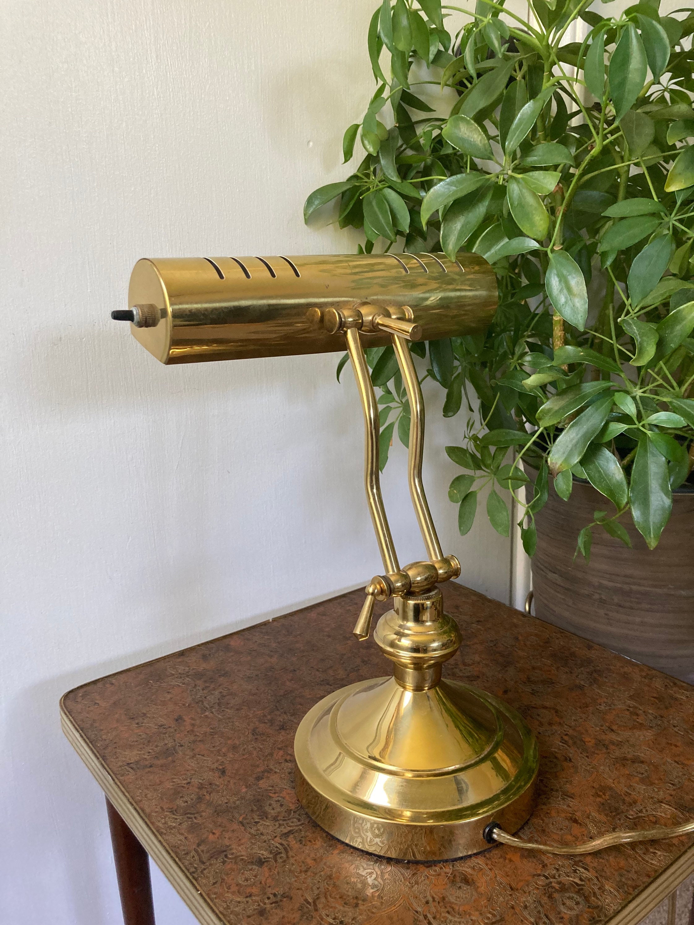 Brass hotsell desk lamp