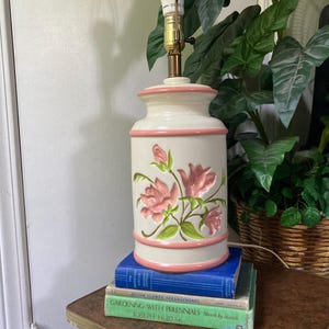 Vintage ceramic pink floral lamp