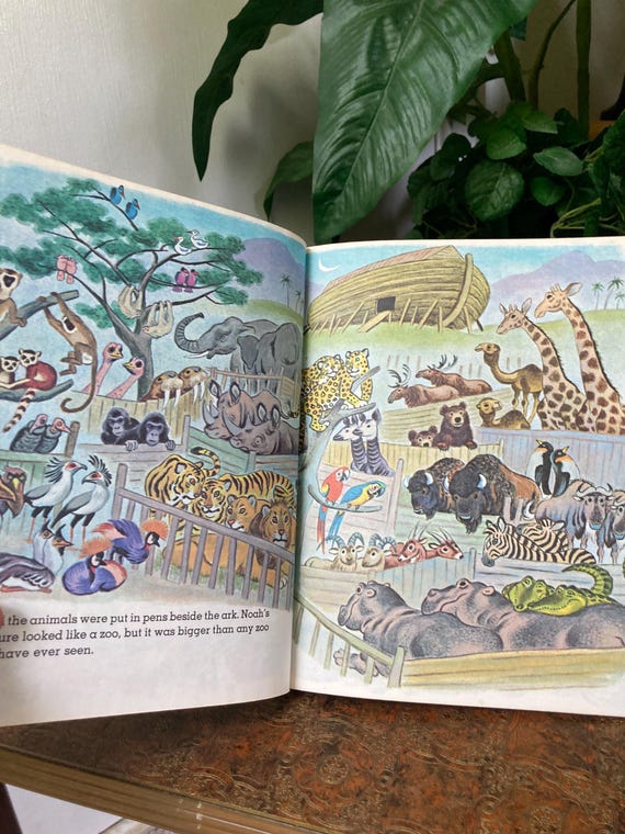 Noah's Ark Little Gold Book - Etsy