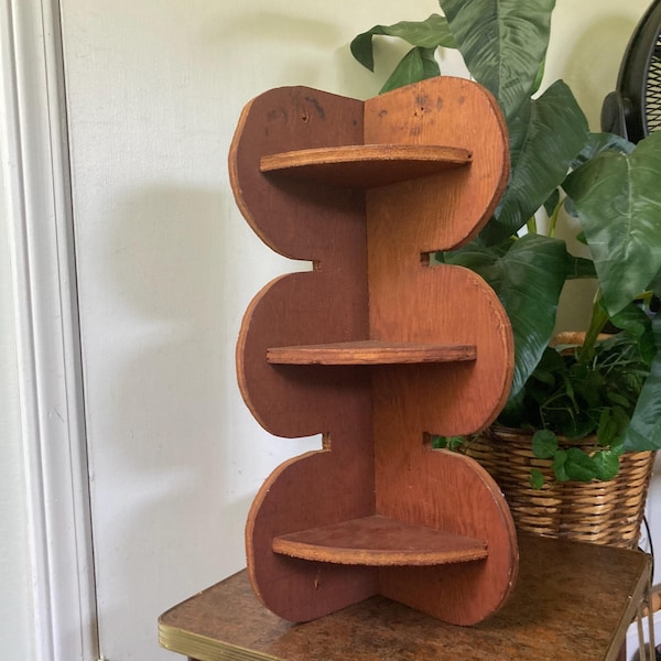 Estante de esquina de madera