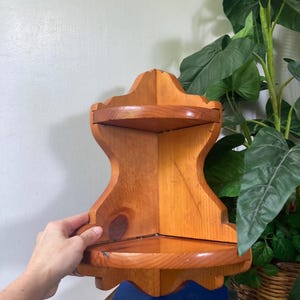 Wood corner shelf