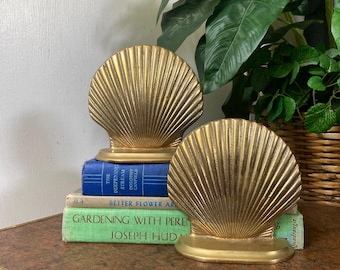 Brass clam shell bookends