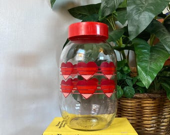 Glass hearts jar red plastic lid