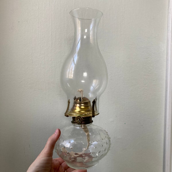 Clear glass oil lamp