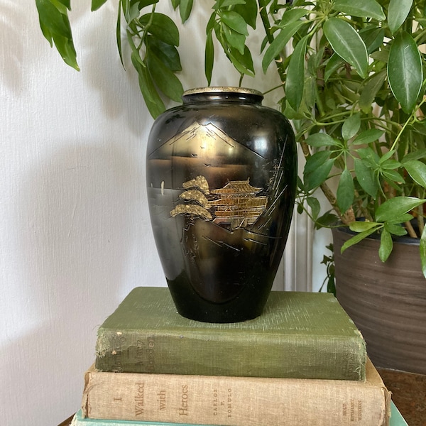Metal Japanese landscape vase