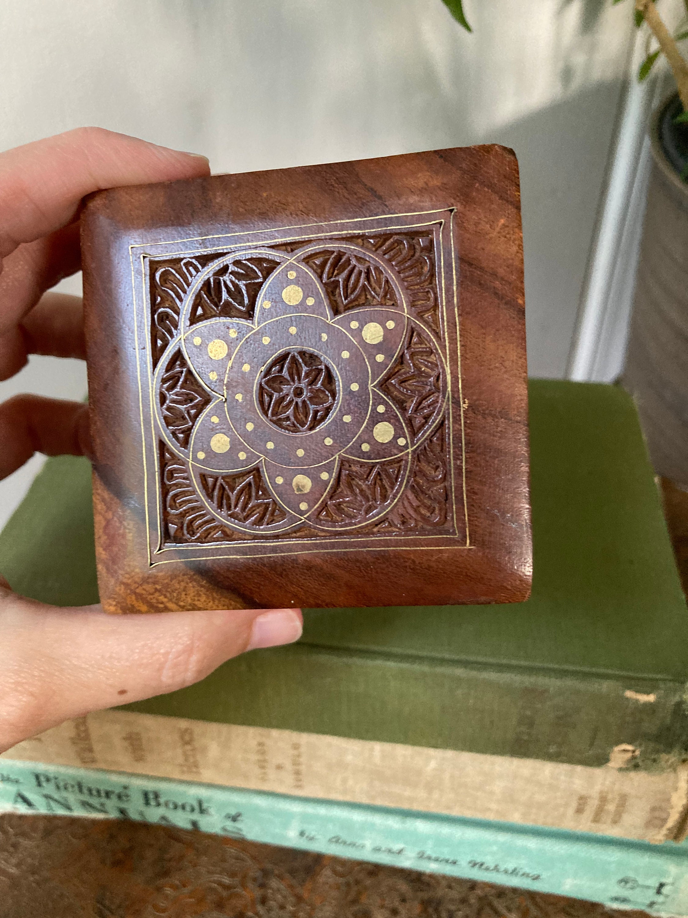 Little wood box with brass inlay