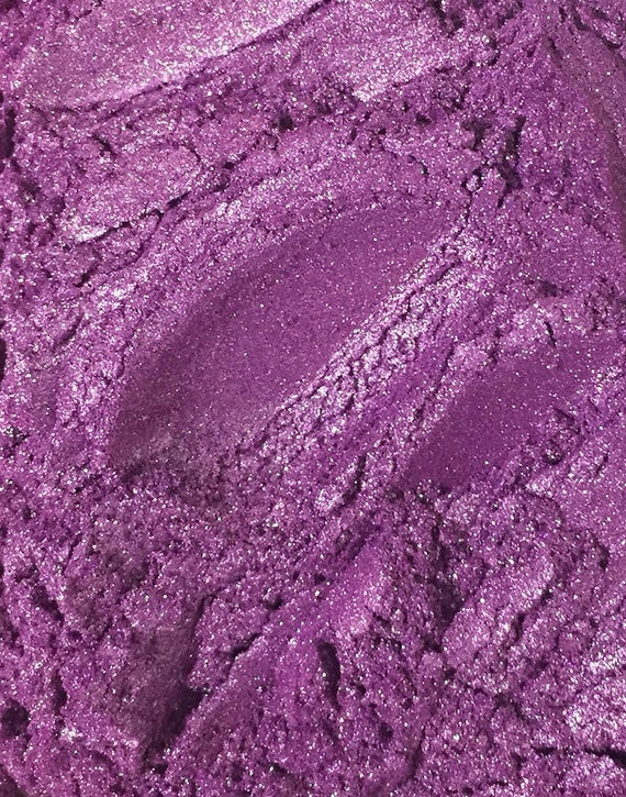 Mica Colour Plum. Mica Powder Dye for Soap Resin Make up Nail Art Candles.  Free Postage 