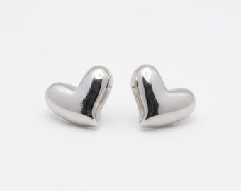 Sterling Silver Heart Studs: Romantic Jewelry, Minimalist Valentine’s Day Studs