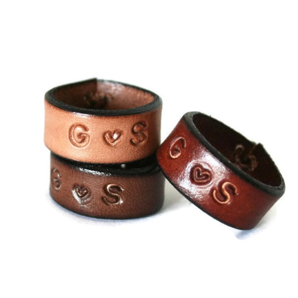 Personalized unisex genuine leather band ring | Womens and men brown leather ring