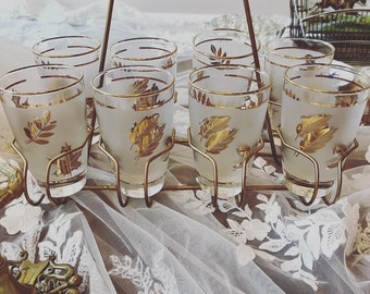 Set of 8 Libby 12 oz Gold Foliage Glasses in a Gold Caddy.  Very Retro. Vintage Bar Accessories.