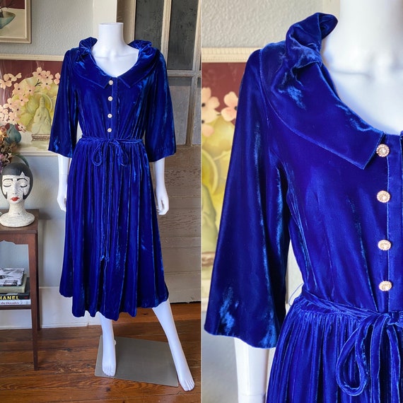 1940’s royal blue silk velvet dress