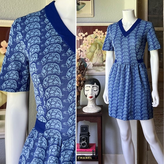 1970’s Vintage Novelty Turtle Print Mini Dress By Vickie Vaughn