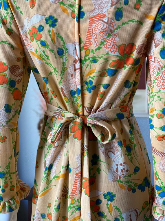 Vintage 1970’s deco lady novelty print maxi dress - image 7