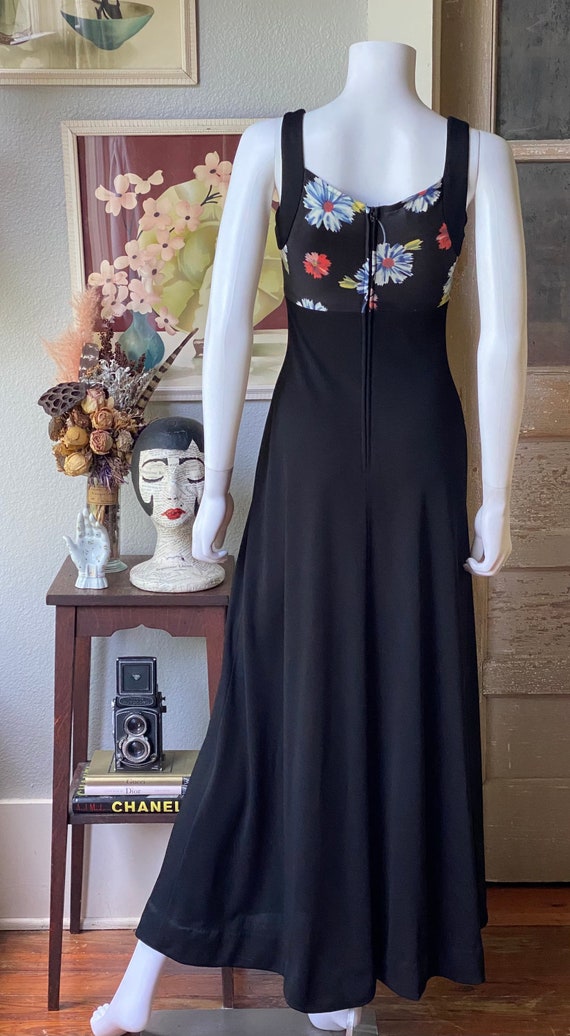 1970’s vintage black with daisy print maxi dress … - image 5