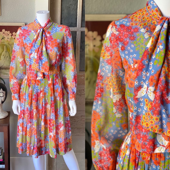 1970’s Pretaporte’ bright and colorful cotton voil