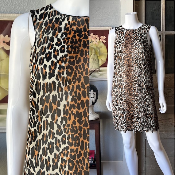 1960’s Vintage Vanity Fair Leopard Print Gown Wit… - image 1