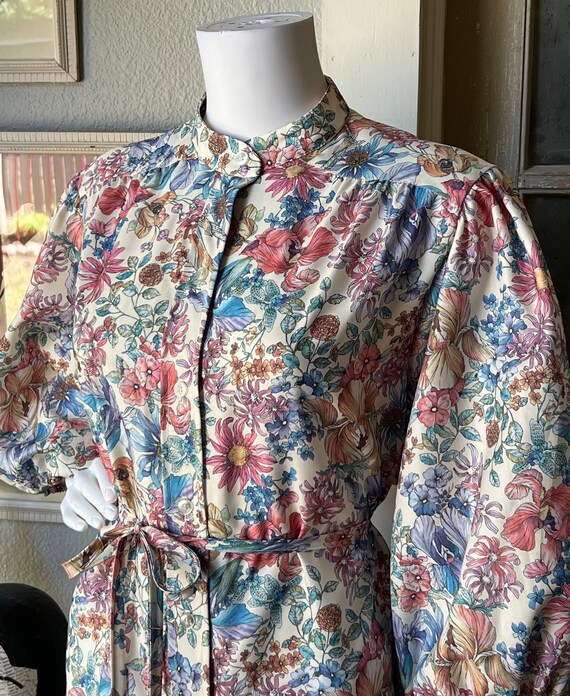 197O’s Vintage Mixed Floral Tie Waist Blouse - image 6
