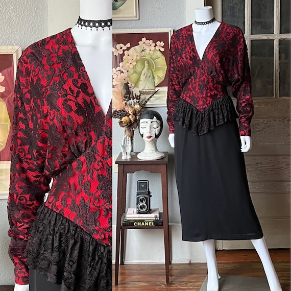 1980’s Vintage Romantic Goth Red and Black Lace D… - image 1