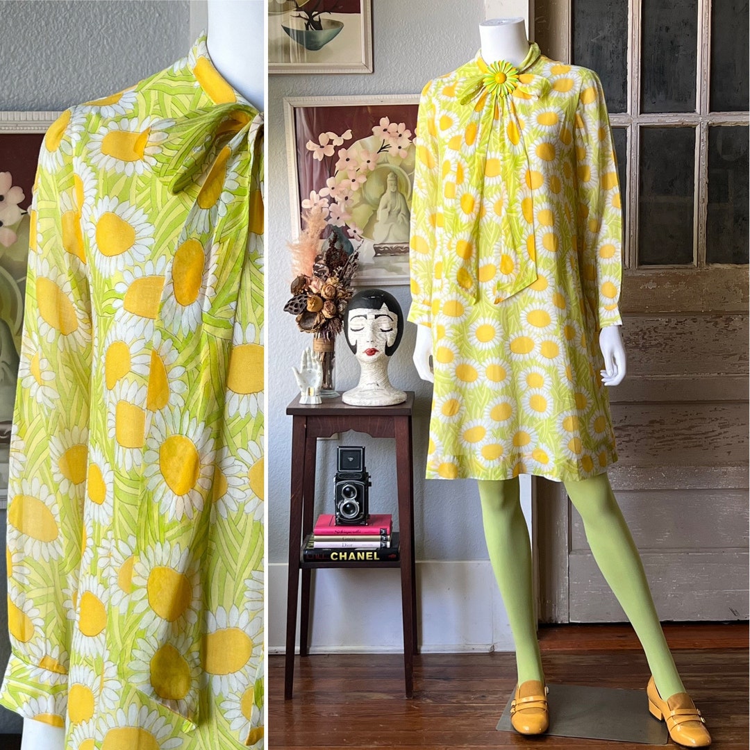 1960s Vintage Daisy Print Dress With Necktie Etsy