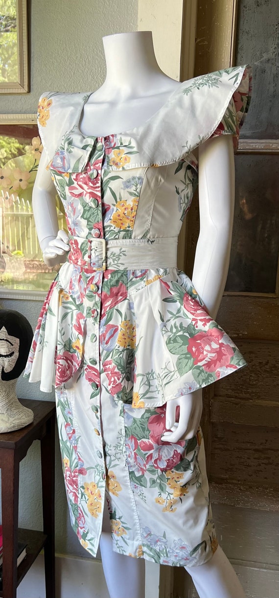 1980’s Vintage Floral Peplum Dress - image 6