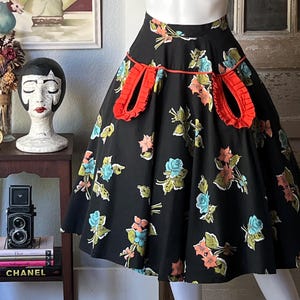 1950’s Vintage Floral/Rose Print Skirt