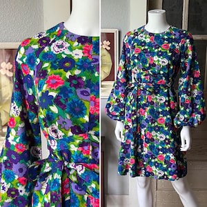 1970’s Vinatge Floral Balloon Sleeve Dress