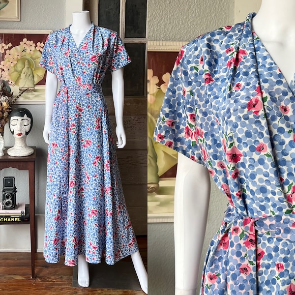 1940er Jahre Vintage Evelyn Pearson Dots und Floral Rayon Morgenmantel