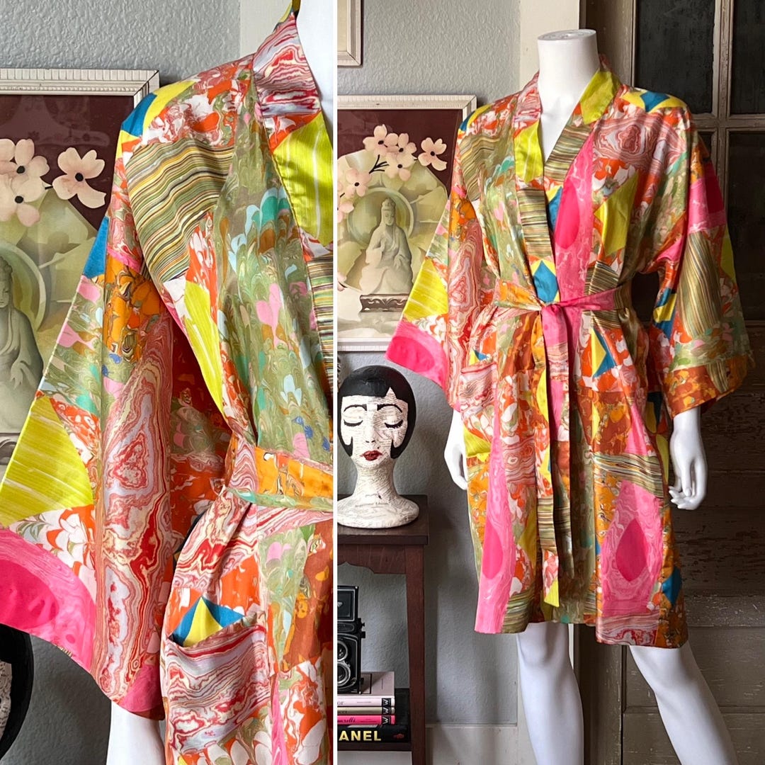 Trippy Hippie Flame Psychedelic Women's Robe