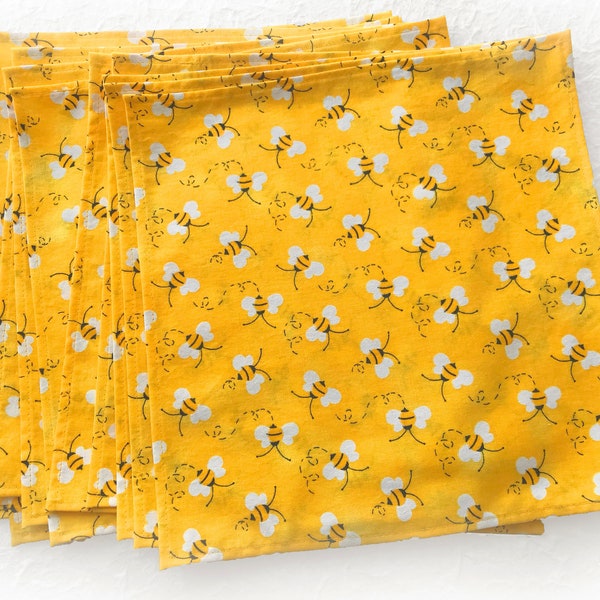 Lunch Size Cloth Napkins, Snack Size Cotton Napkins, Narrow Hem, Mitered Corners, Honey Bee Bumble Bee, Set of 12, Un Paper Towel