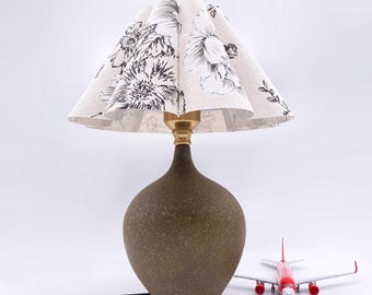 Petal Shade Ceramic Table Lamp | 3-Color LED, Desk or Bedside