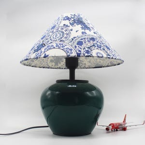 GDMES T015, Bedside Nightstand lamp, Blue and white porcelain pattern fabric Shade,Bedroom desk lamp, Ceramic table lamp,Using worldwide